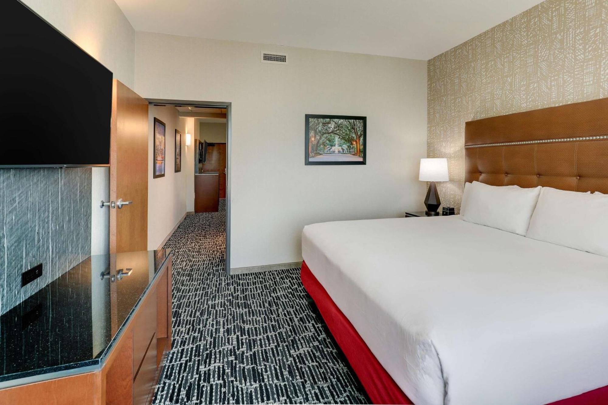 Drury Plaza Hotel Savannah Pooler Bagian luar foto