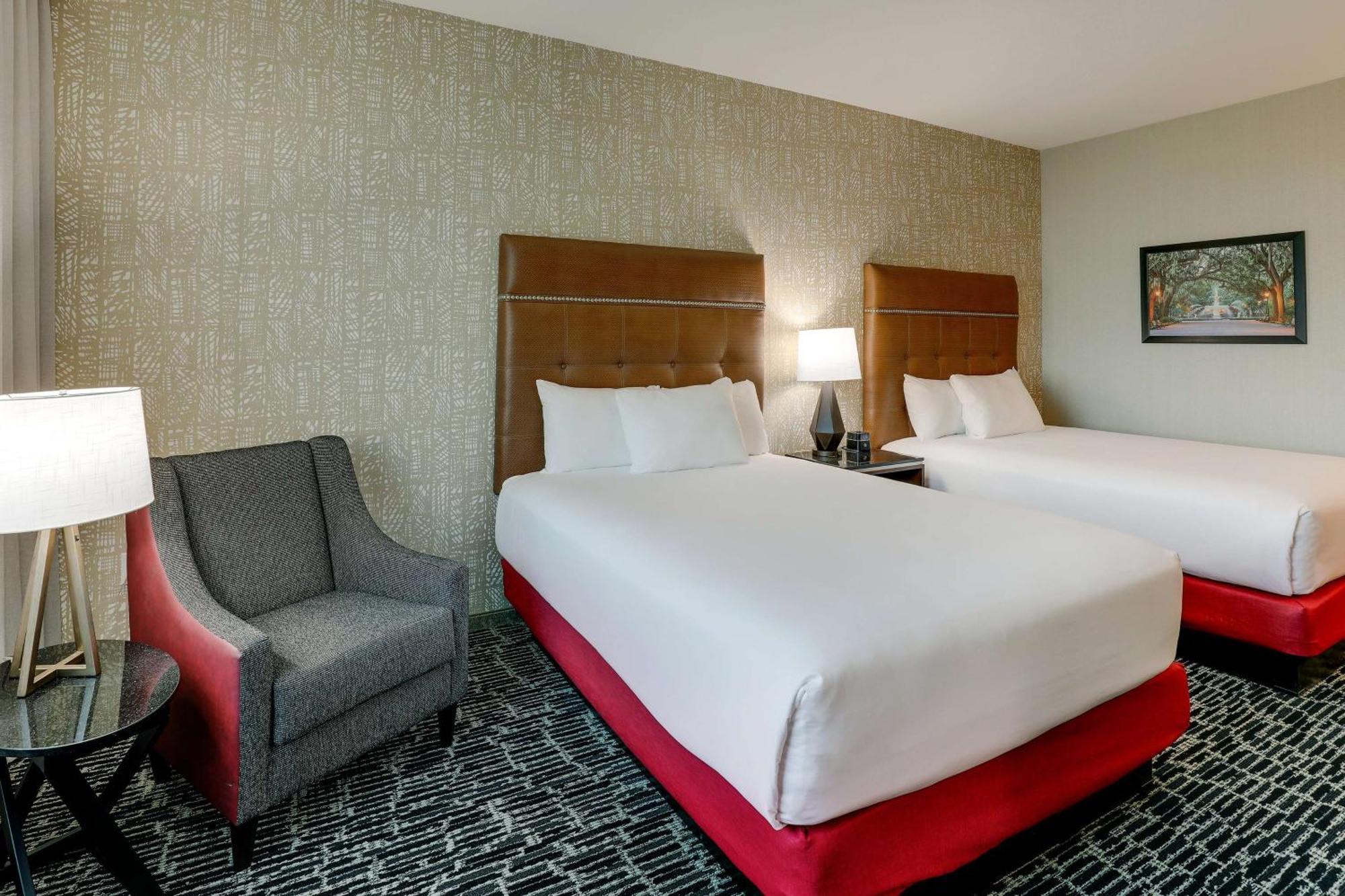 Drury Plaza Hotel Savannah Pooler Bagian luar foto
